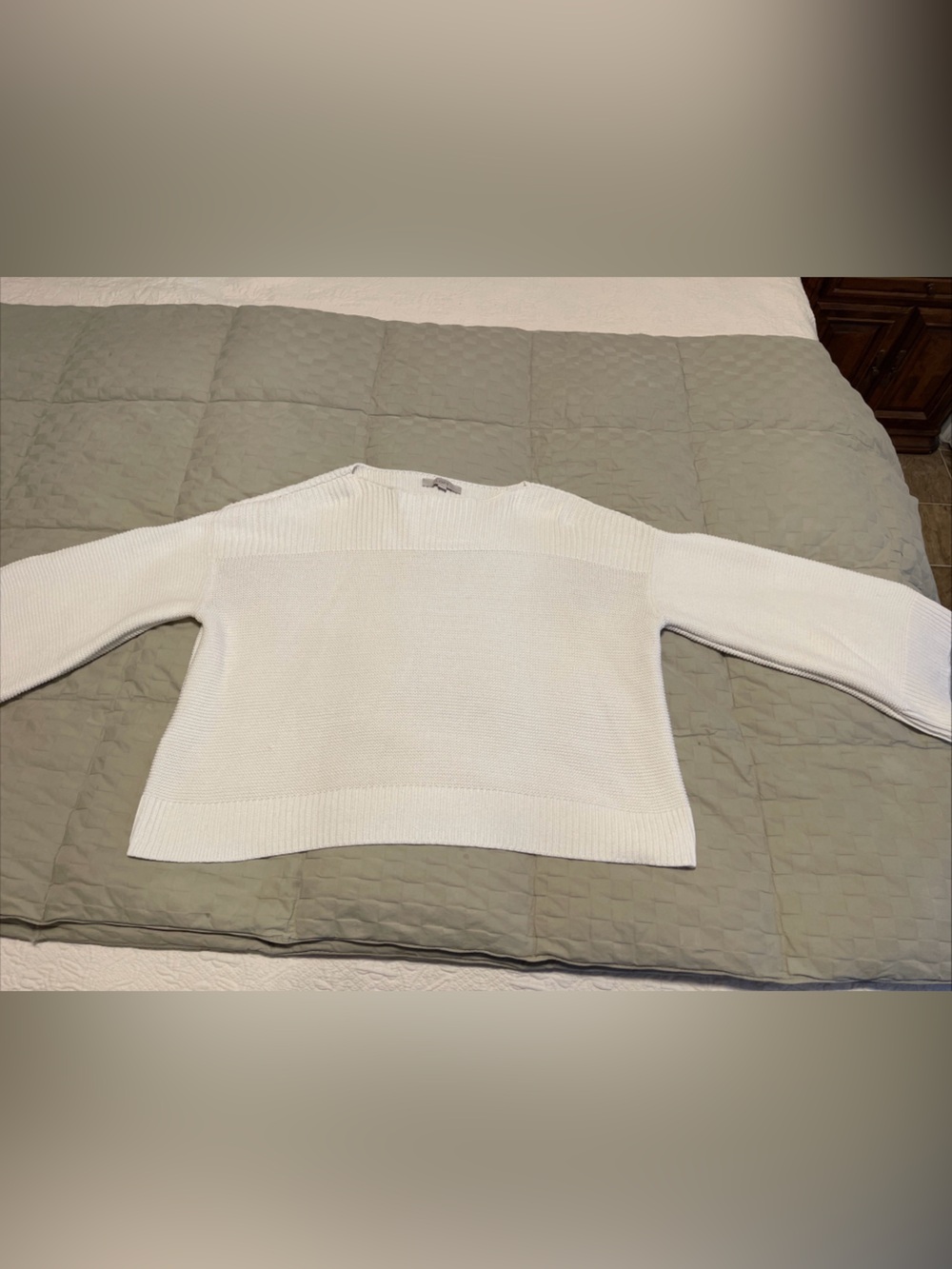 Women’s LOFT Off White Cropped Sweater, Size XL